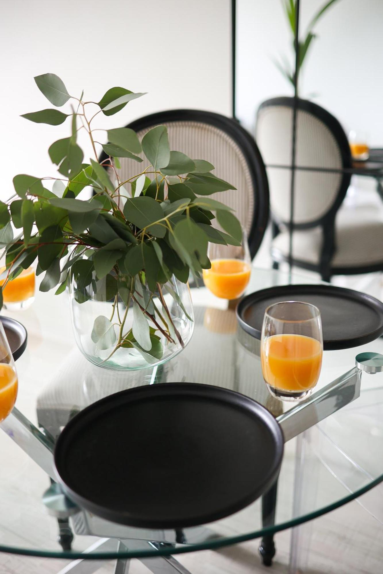 Apartament Czarno Na Bialym Wladyslawowo Luaran gambar